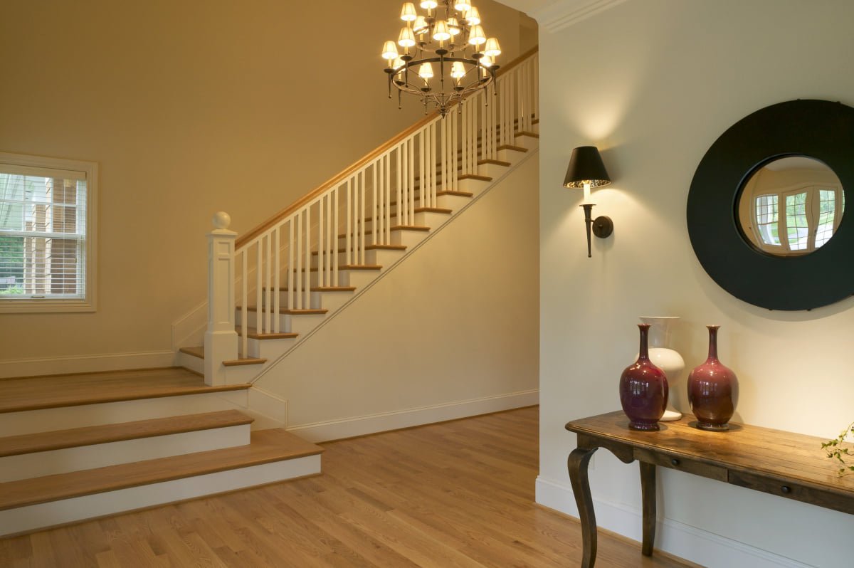 Rail and baluster detail